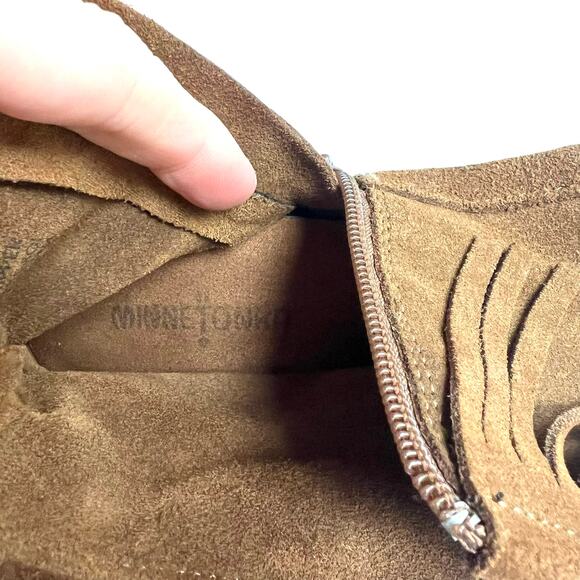 Minnetonka Women’s Suede Fringe Moccasin Boots Brown Size 7/7.5 - Picture 9 of 10